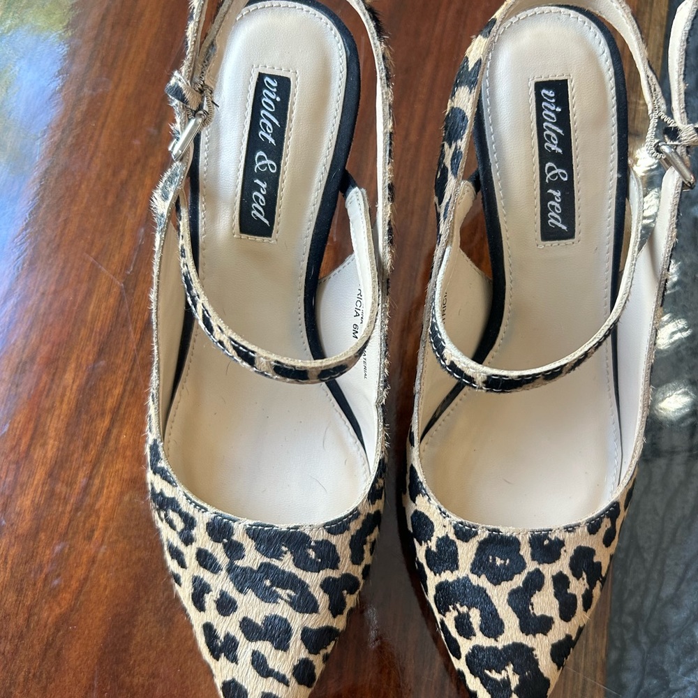 Violet and Red Cheetah print heel size 6